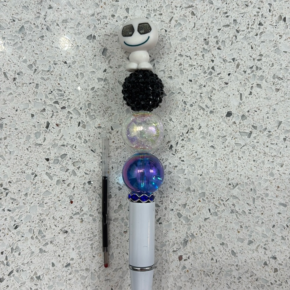 Rare Snowgie Doorables Pen with ink refill